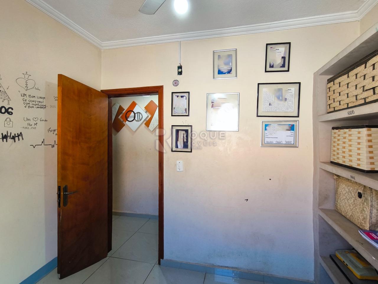 Casa Residencial à venda no bairro Chácaras Antonieta: DORMITÓRIO 2