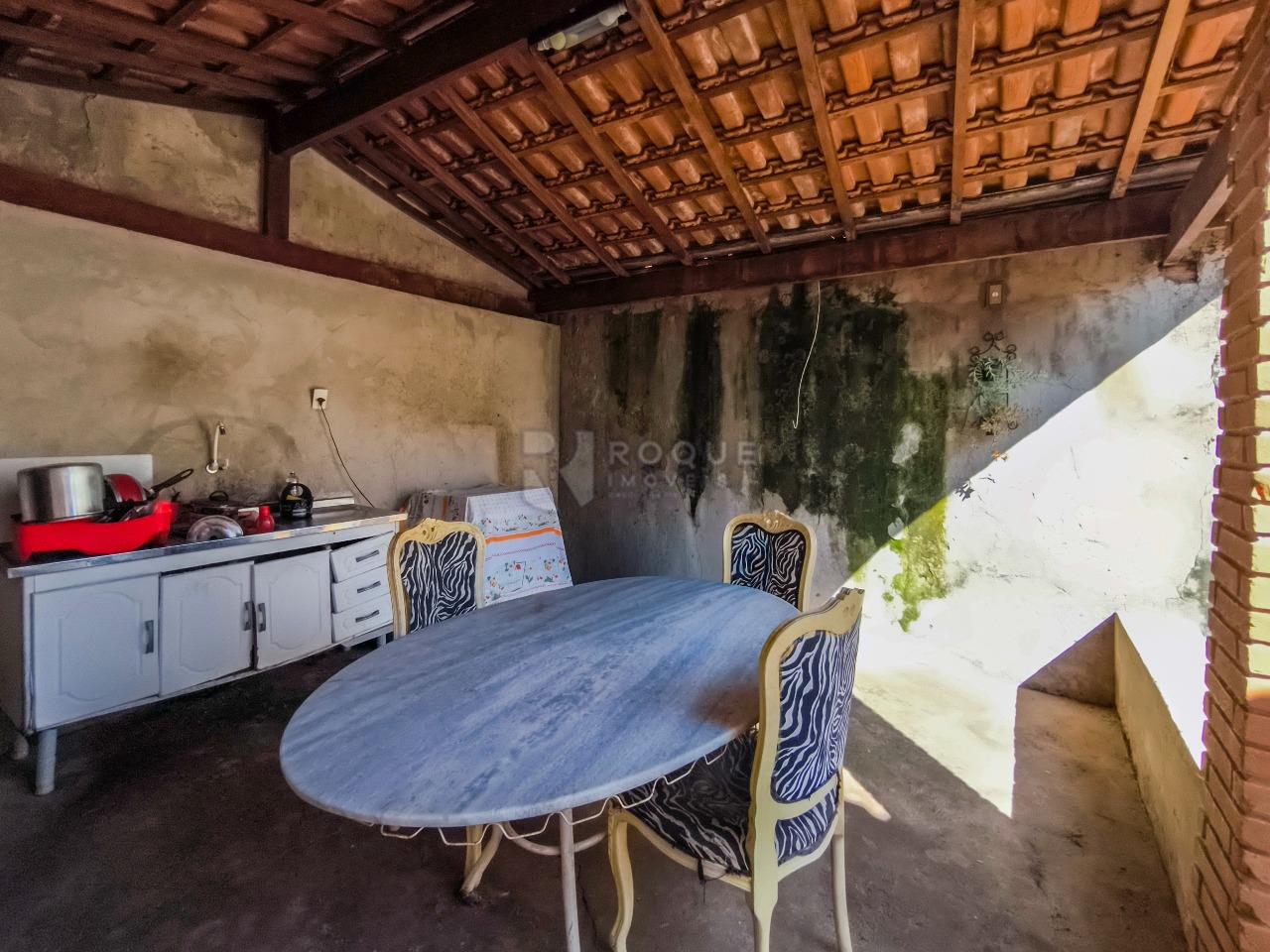 Casa Residencial à venda no bairro Chácaras Antonieta: RANCHO