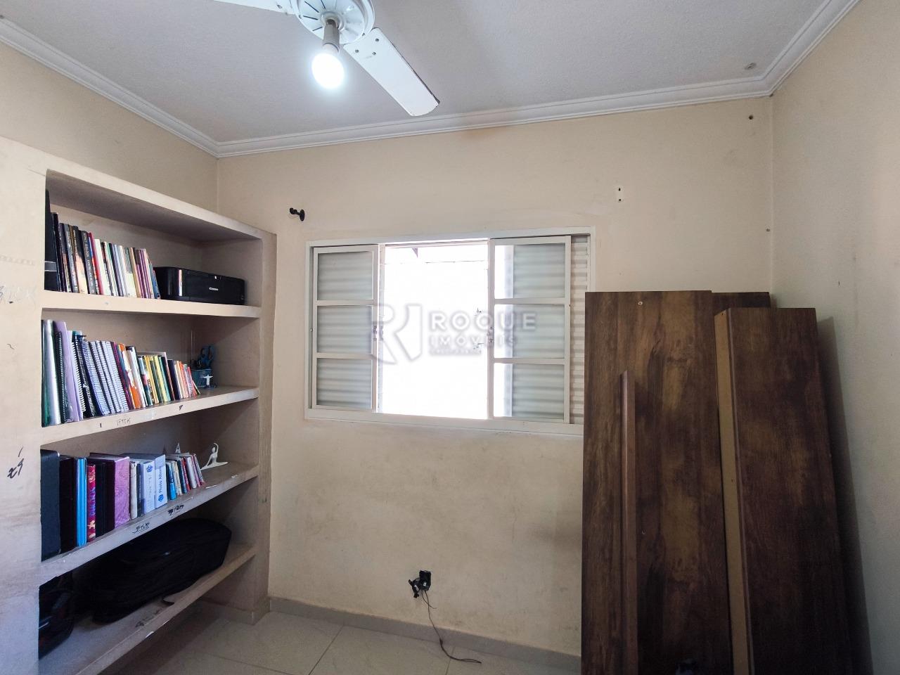 Casa Residencial à venda no bairro Chácaras Antonieta: DORMITÓRIO 2