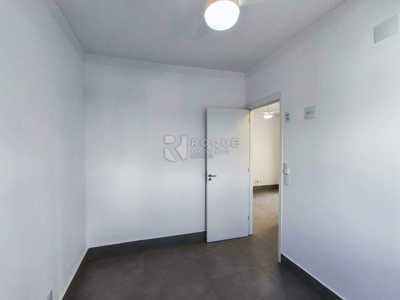 Apartamento à venda no bairro Jardim Santa Adélia: DORMITÓRIO 2