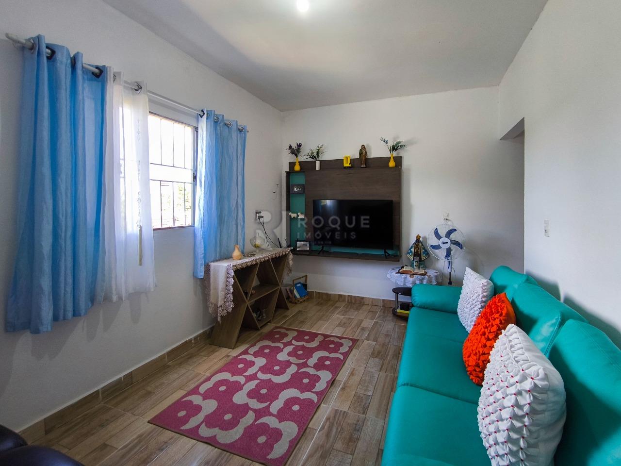 Chácara à venda no bairro Bairro dos Pires: SALA DE ESTAR