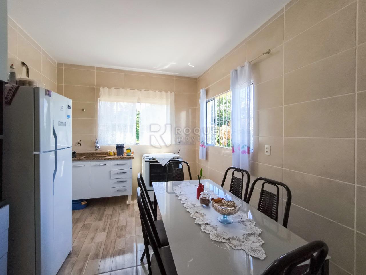 Chácara à venda no bairro Bairro dos Pires: COZINHA