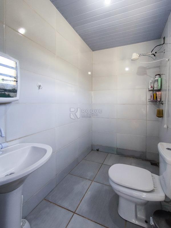 Chácara à venda no bairro Bairro dos Pires: BANHEIRO SOCIAL 2