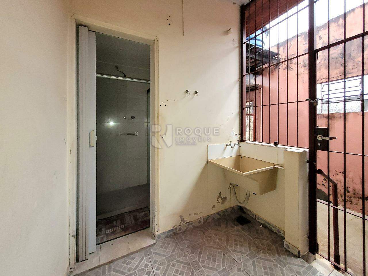 Casa Residencial à venda no bairro Jardim Piratininga: Área de serviço