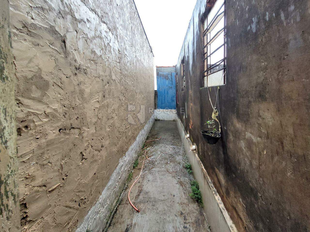 Casa Residencial à venda no bairro Jardim Piratininga: Corredor Lateral