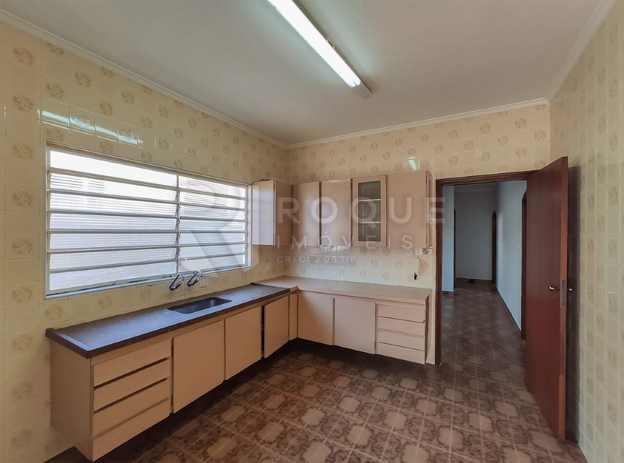 Casa Residencial à venda no bairro Vila Cristovam: Cozinha
