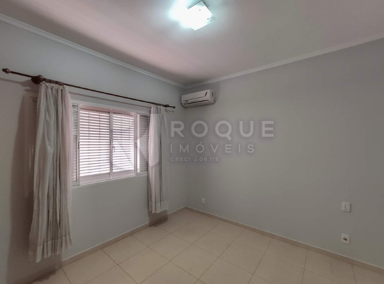 Casa Residencial à venda no bairro Vila Cristovam: Dormitório 3