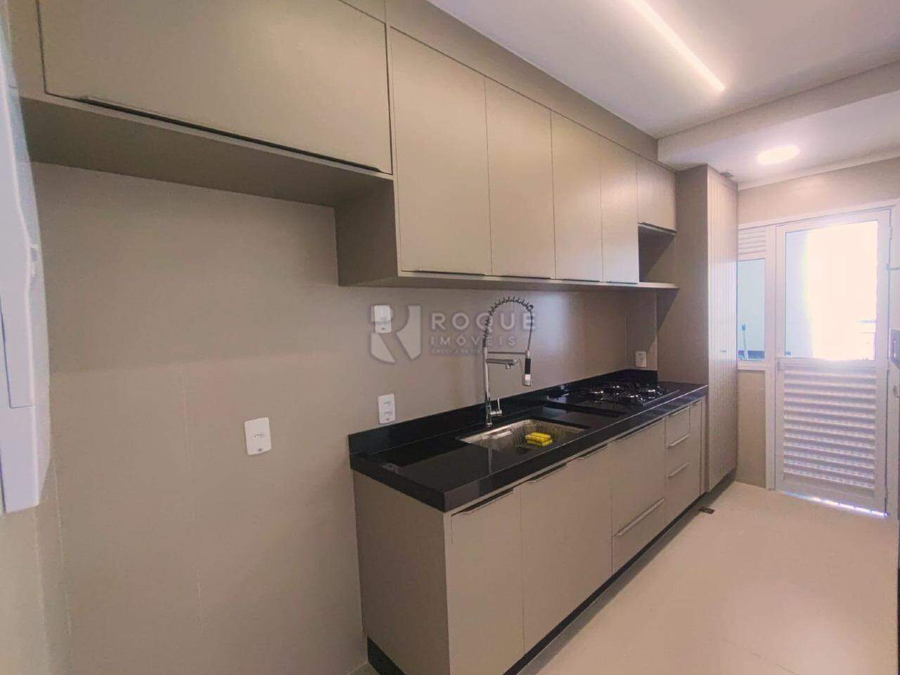 Apartamento para aluguel no bairro Jardim Santa Adélia: Cozinha