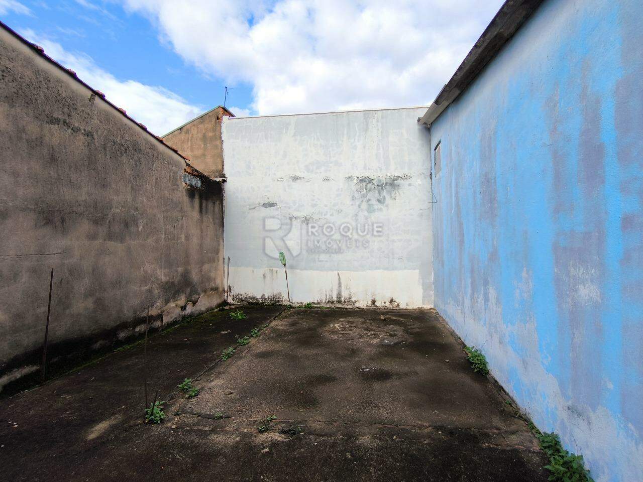 Terreno à venda no bairro Parque Residencial Belinha Ometto: QUINTAL FUNDOS