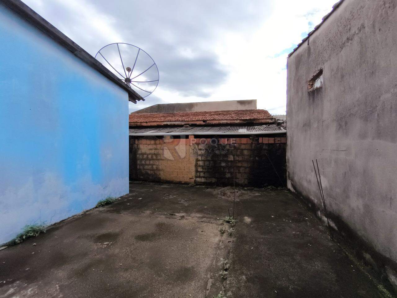 Terreno à venda no bairro Parque Residencial Belinha Ometto: QUINTAL FUNDOS