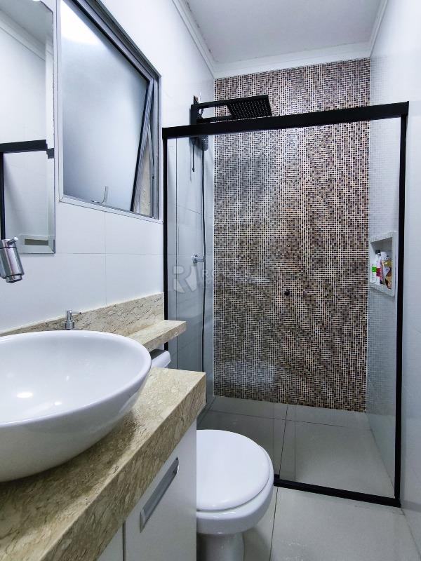 Apartamento à venda no bairro Jardim Parque Novo Mundo: BANHEIRO SOCIAL