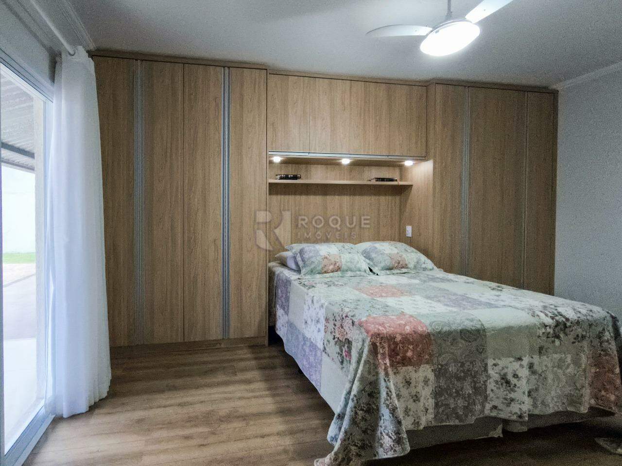 Chácara à venda no bairro Residencial Nobreville: SUÍTE