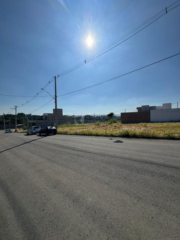 Terreno em condomínio à venda no bairro Jardim Cidade Universitária II: 