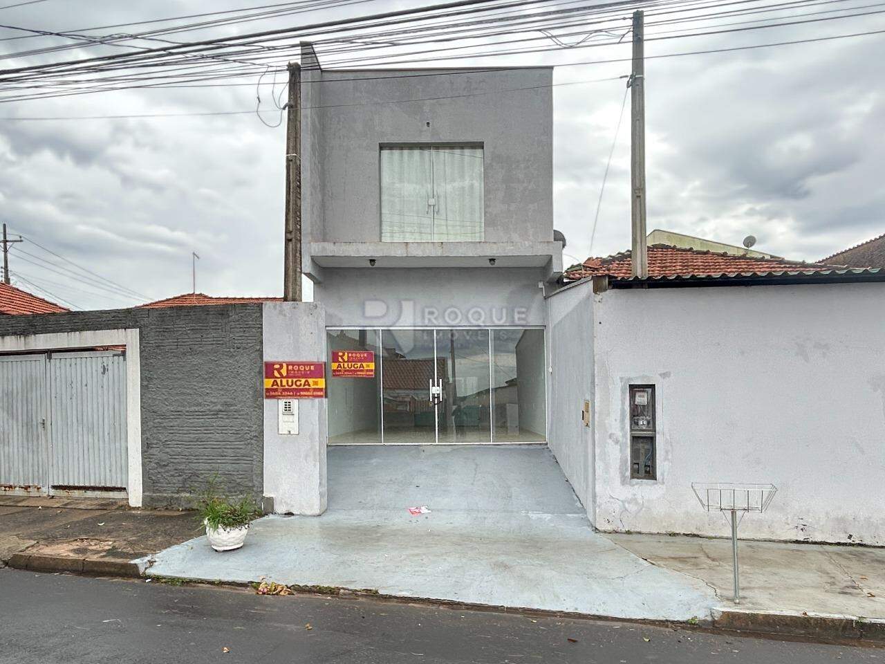 Salão para aluguel no bairro Vila Piza: Fachada 