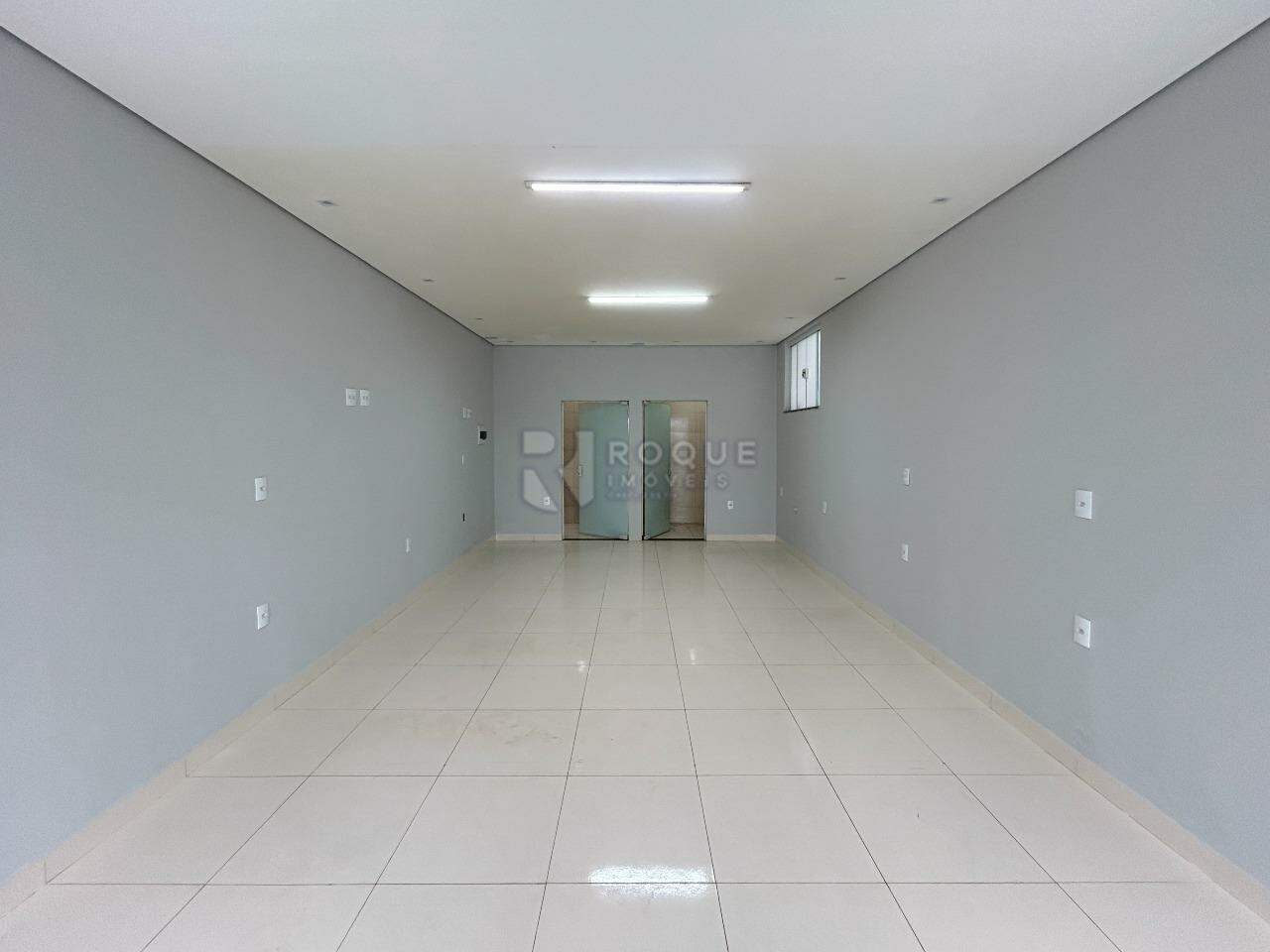 Salão para aluguel no bairro Vila Piza: Salão