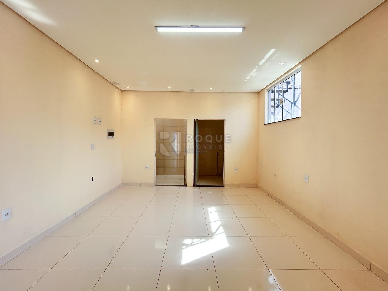 Salão para aluguel no bairro Vila Labaki: Salão