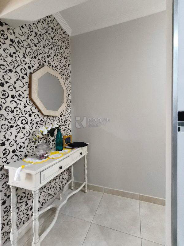Casa Residencial à venda no bairro Jardim Alvorada: ÁREA DE CIRCULAÇÃO