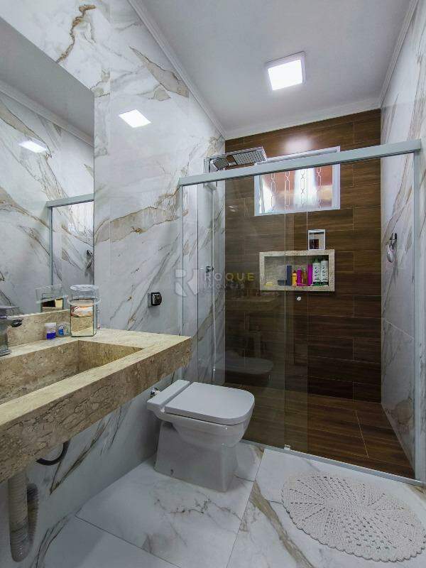 Casa Residencial à venda no bairro Jardim Alvorada: BANHEIRO SOCIAL