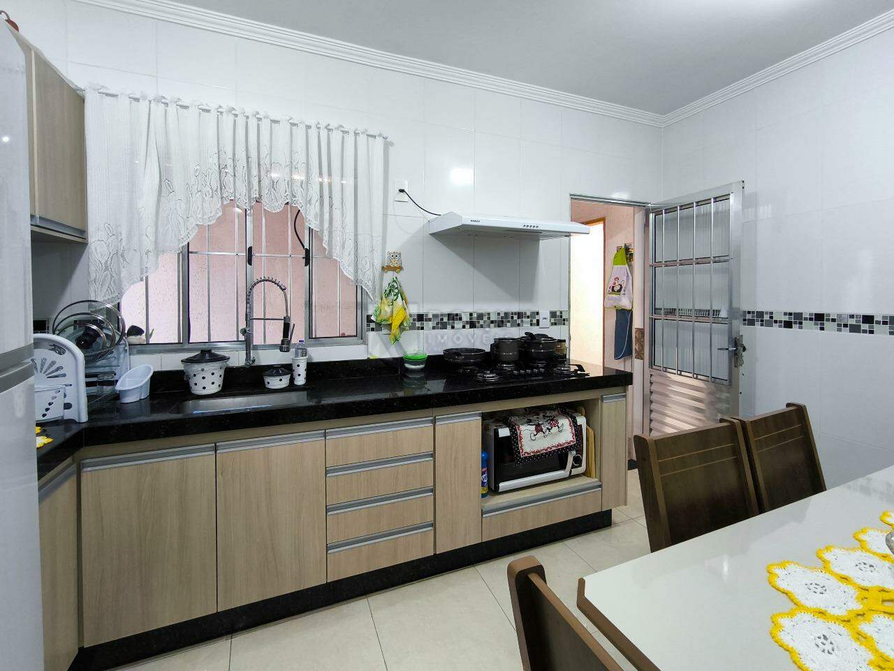 Casa Residencial à venda no bairro Jardim Alvorada: COZINHA