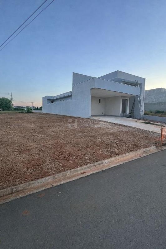 Terreno em condomínio à venda no bairro Jardim Cidade Universitária II: 