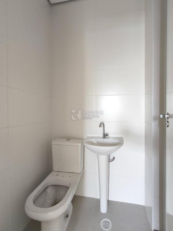 Apartamento à venda no bairro Graminha: WC ÁREA DE SERVIÇO