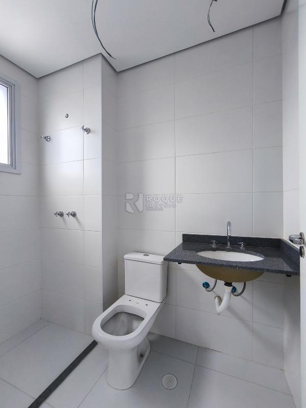 Apartamento à venda no bairro Graminha: WC SUÍTE 3