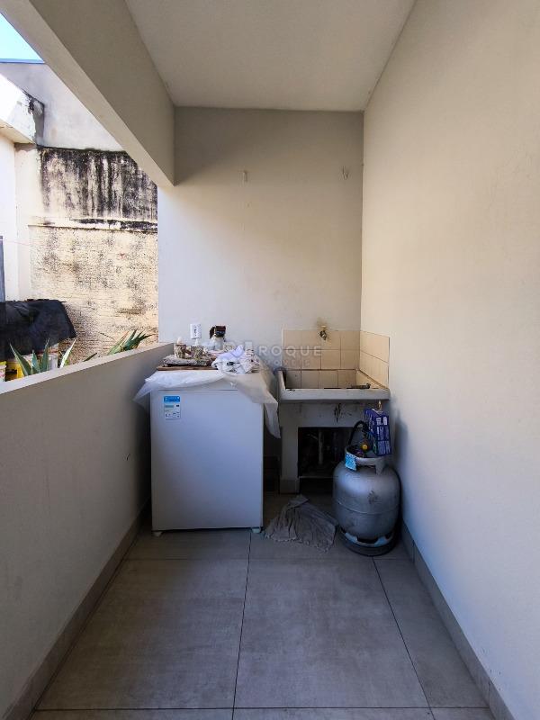 Casa Residencial à venda no bairro Vila Claudia: LAVANDERIA