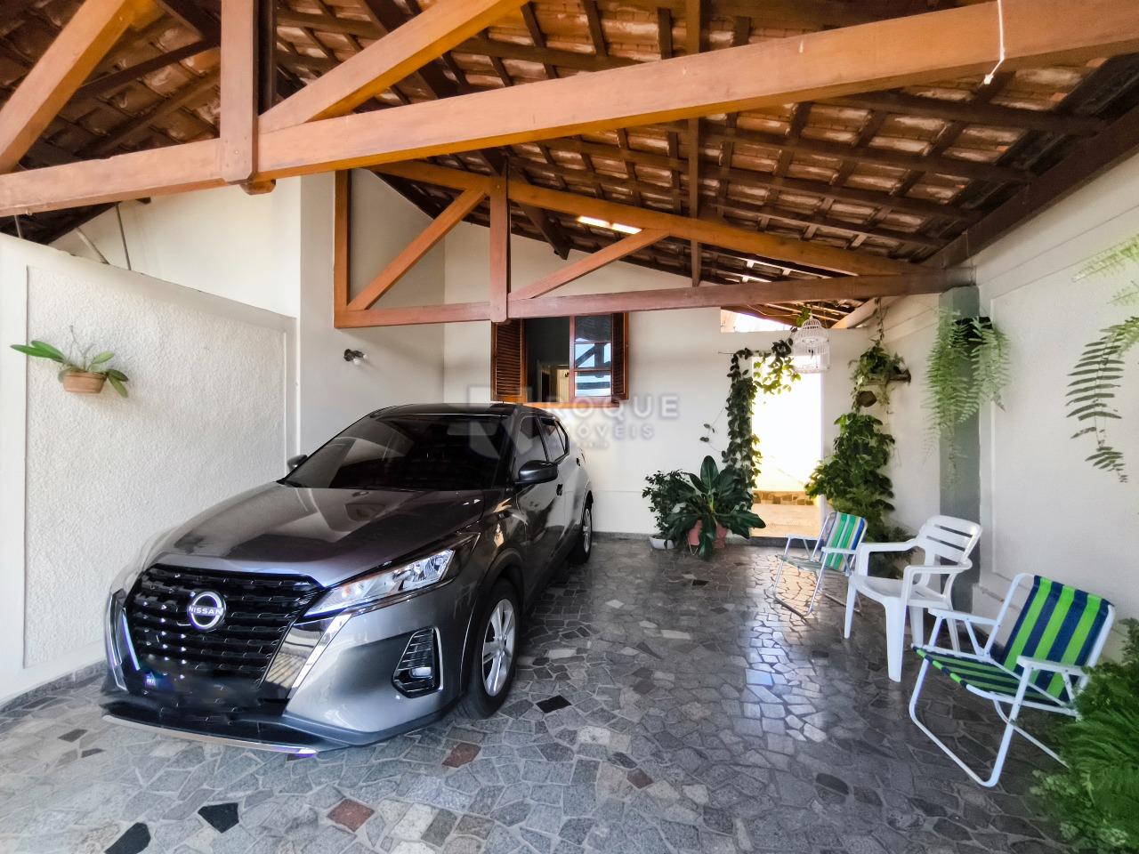 Casa Residencial à venda no bairro Vila Claudia: GARAGEM CASA 1