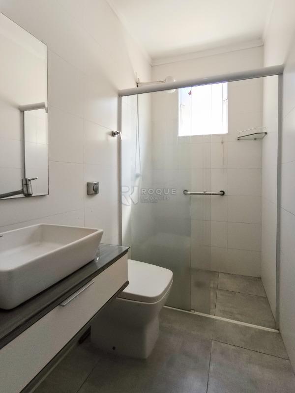 Casa Residencial à venda no bairro Vila Claudia: BANHEIRO SOCIAL CASA 1