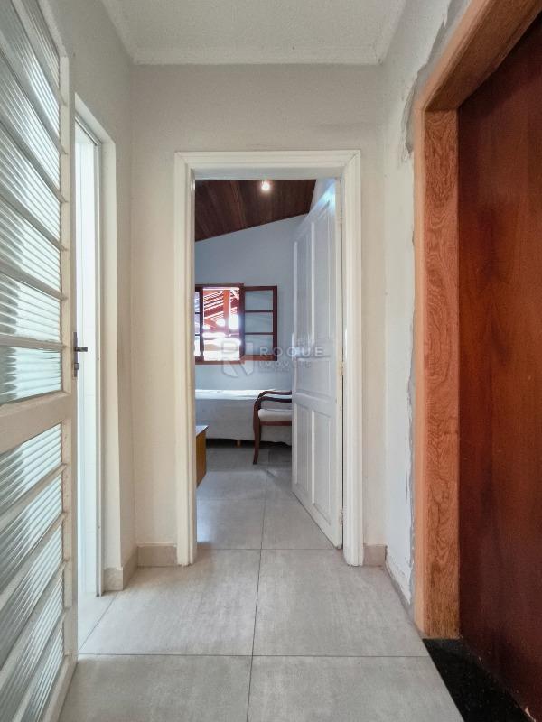 Casa Residencial à venda no bairro Vila Claudia: CORREDOR INTERNO CASA 1