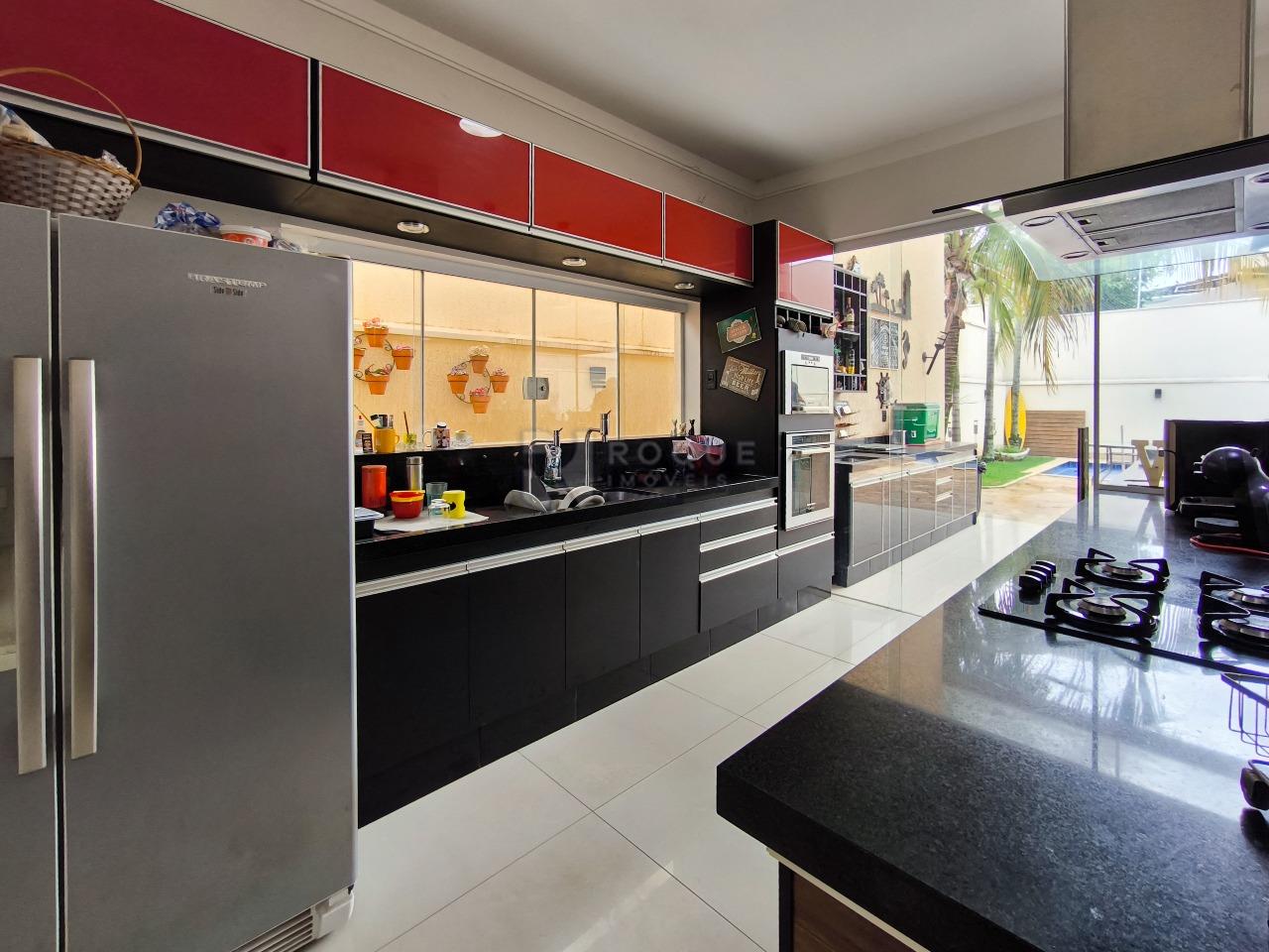 Casa em condomínio à venda no bairro Jardim Terras de Santa Elisa: COZINHA GOURMET