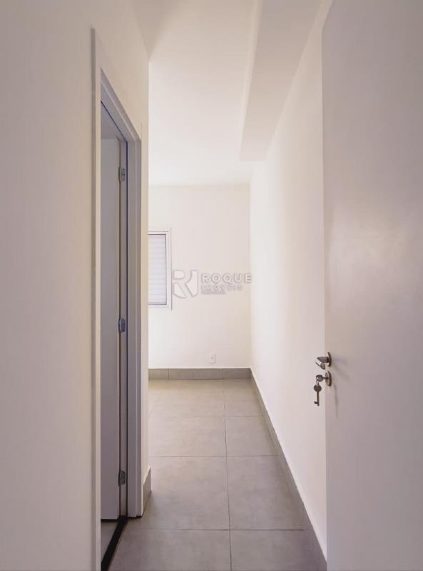 Apartamento para aluguel no bairro Jardim Santa Adélia: Dormitório 02 suíte