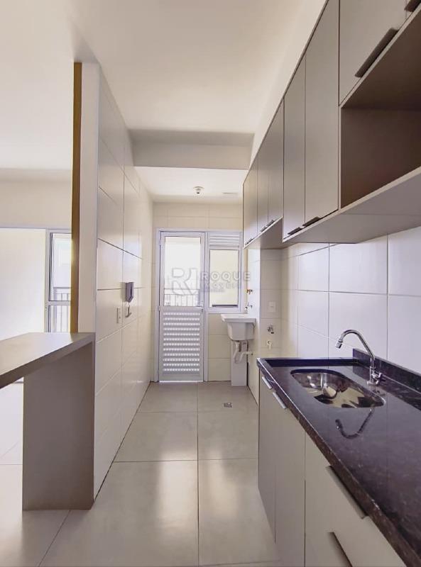 Apartamento para aluguel no bairro Jardim Santa Adélia: Cozinha 
