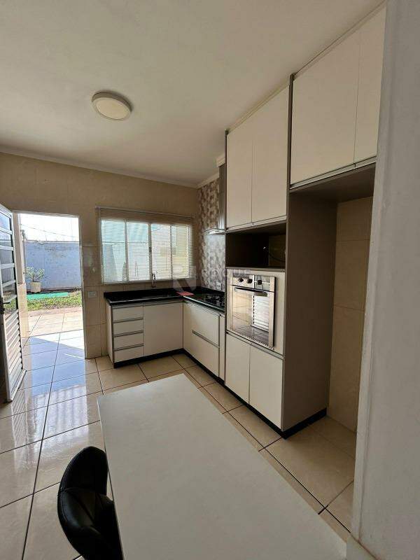 Casa Residencial à venda no bairro Jardim Sao Luiz: Cozinha