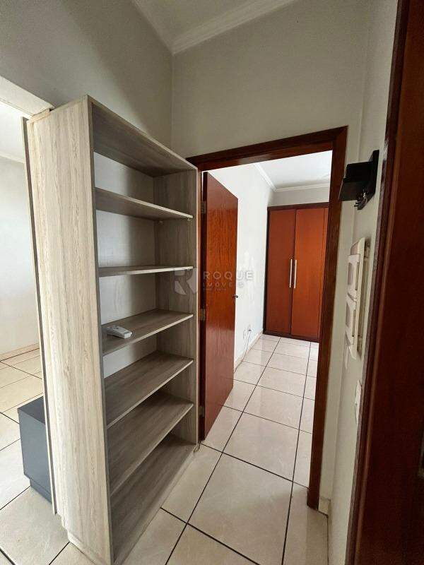 Casa Residencial à venda no bairro Jardim Sao Luiz: hall