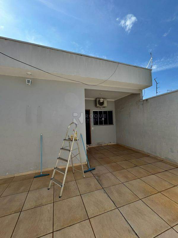 Casa Residencial à venda no bairro Jardim Sao Luiz: Garagem