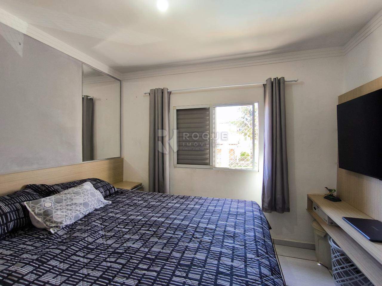Apartamento à venda no bairro Vila Labaki: DORMITÓRIO 1