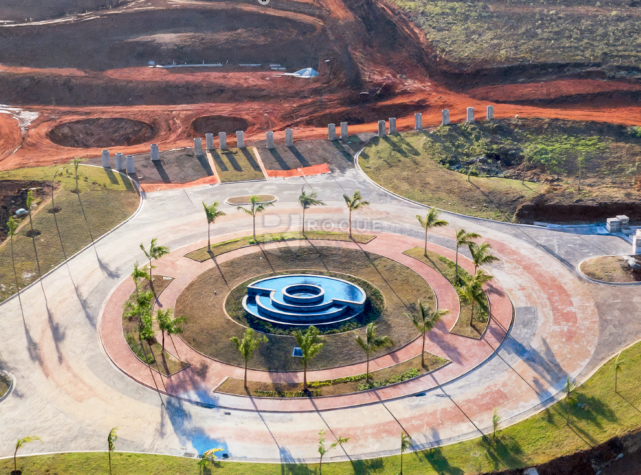 Terreno em condomínio à venda no bairro Jardim Mosaico: 