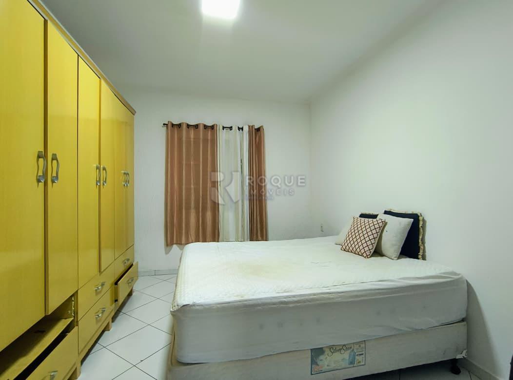 Casa Residencial para aluguel no bairro Vila Cristovam: Dormitório 01