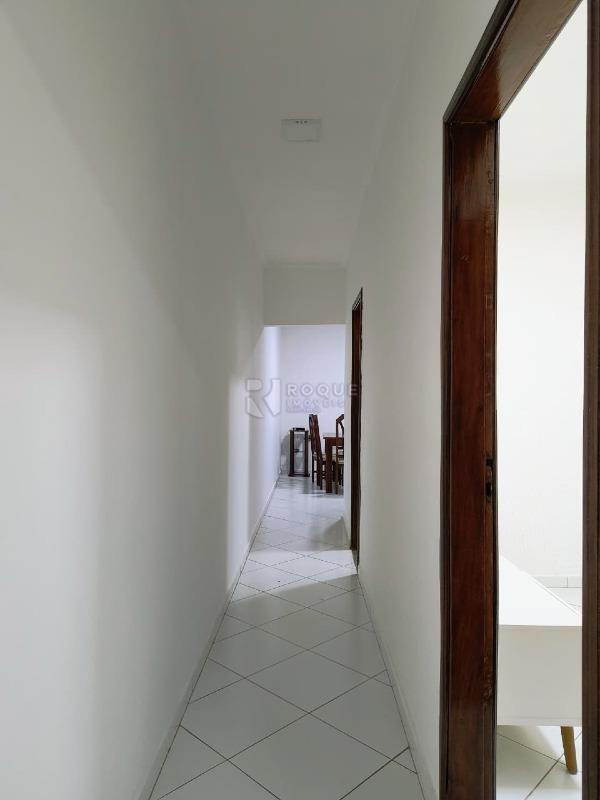 Casa Residencial para aluguel no bairro Vila Cristovam: Hall