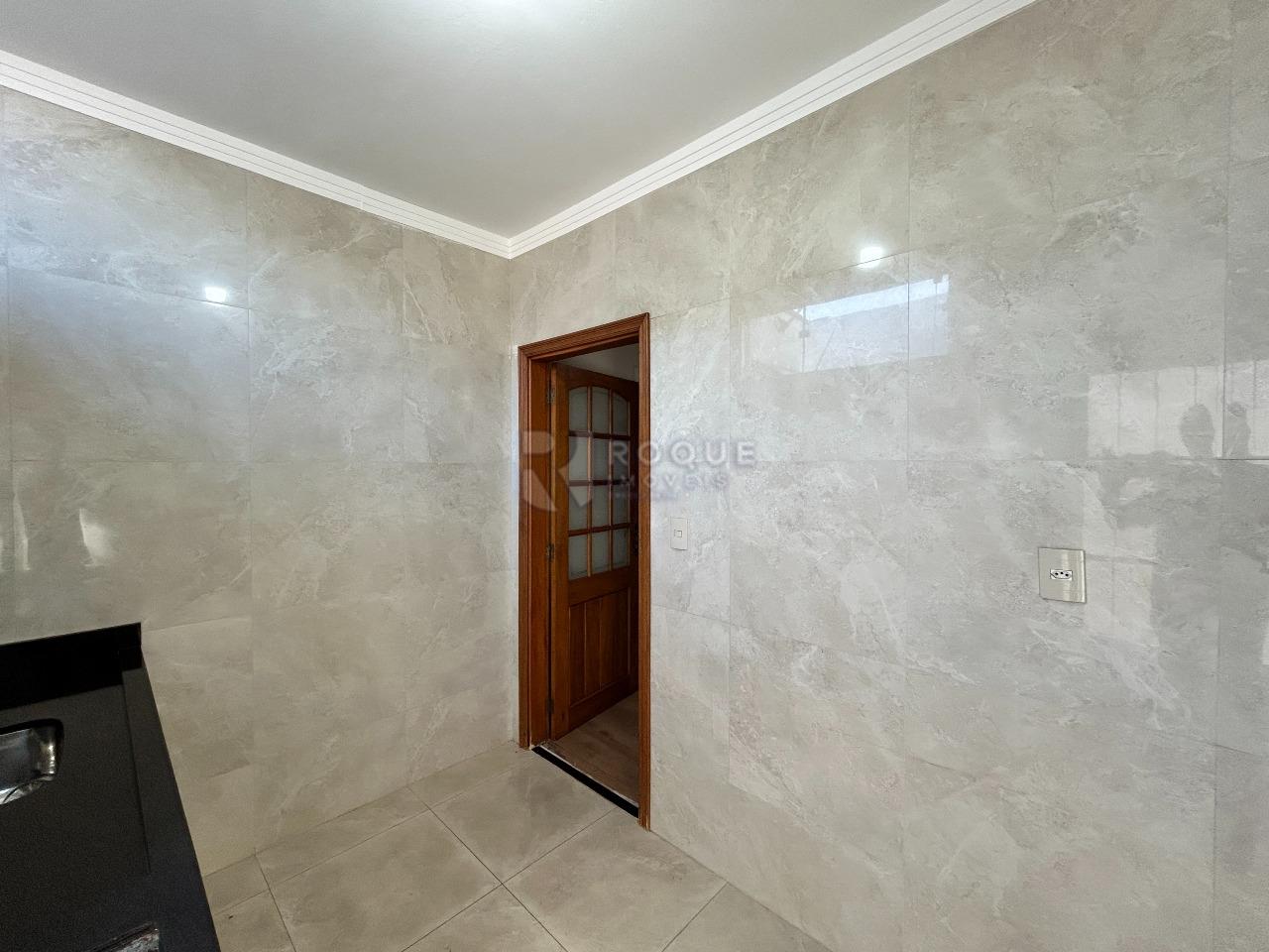 Casa Comercial para aluguel no bairro Vila Claudia: Cozinha