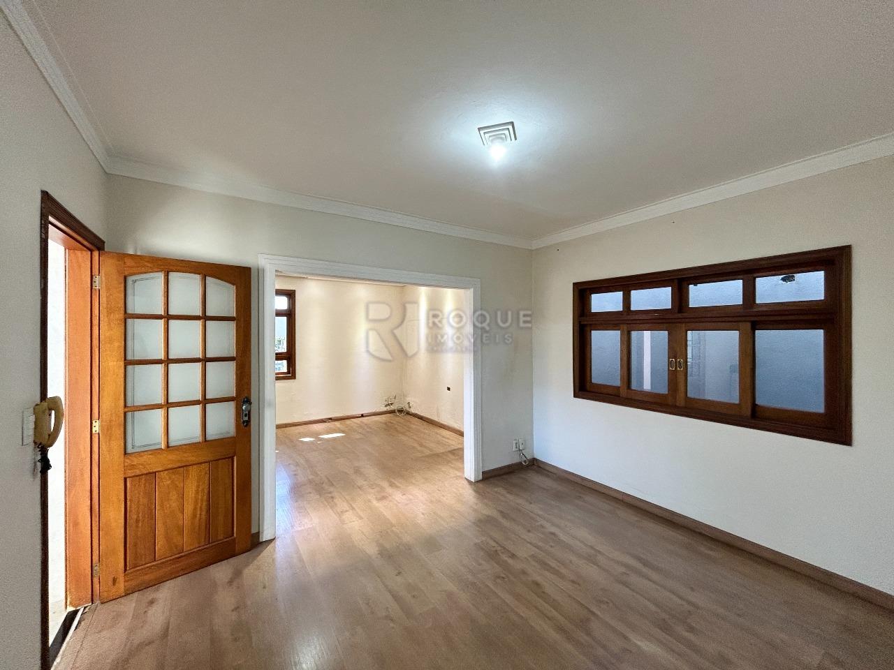 Casa Comercial para aluguel no bairro Vila Claudia: Copa