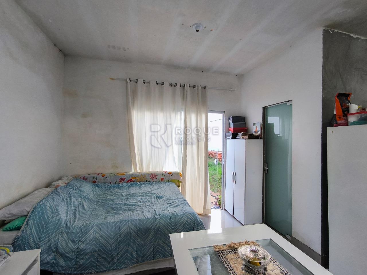 Casa em condomínio à venda no bairro Jardim Residencial Campo Novo: SALA