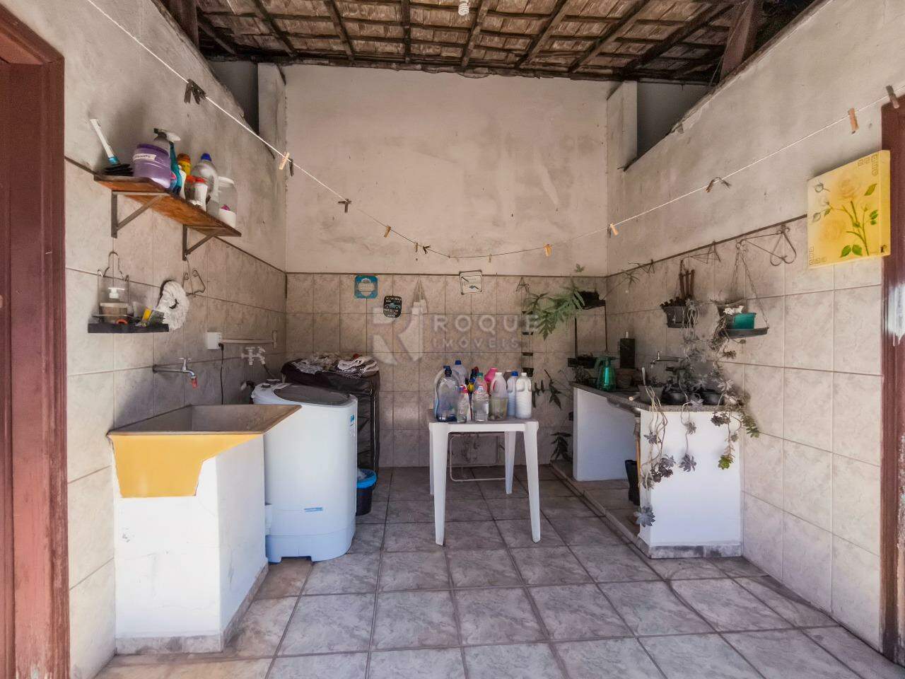 Casa Residencial à venda no bairro Jardim Santo André: ÁREA DE SERVIÇO
