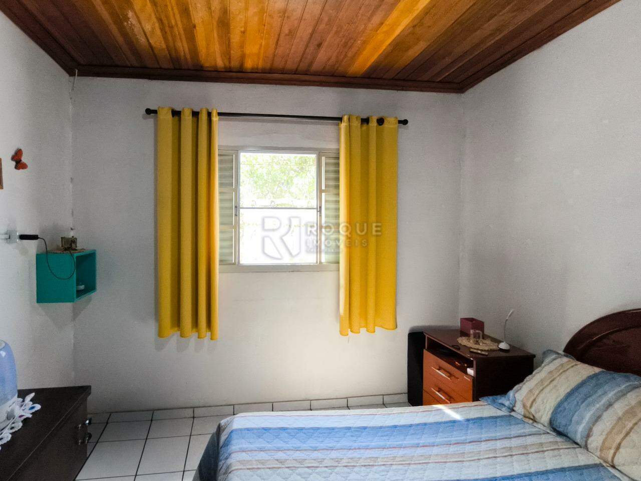 Casa Residencial à venda no bairro Jardim Santo André: DORMITÓRIO 1