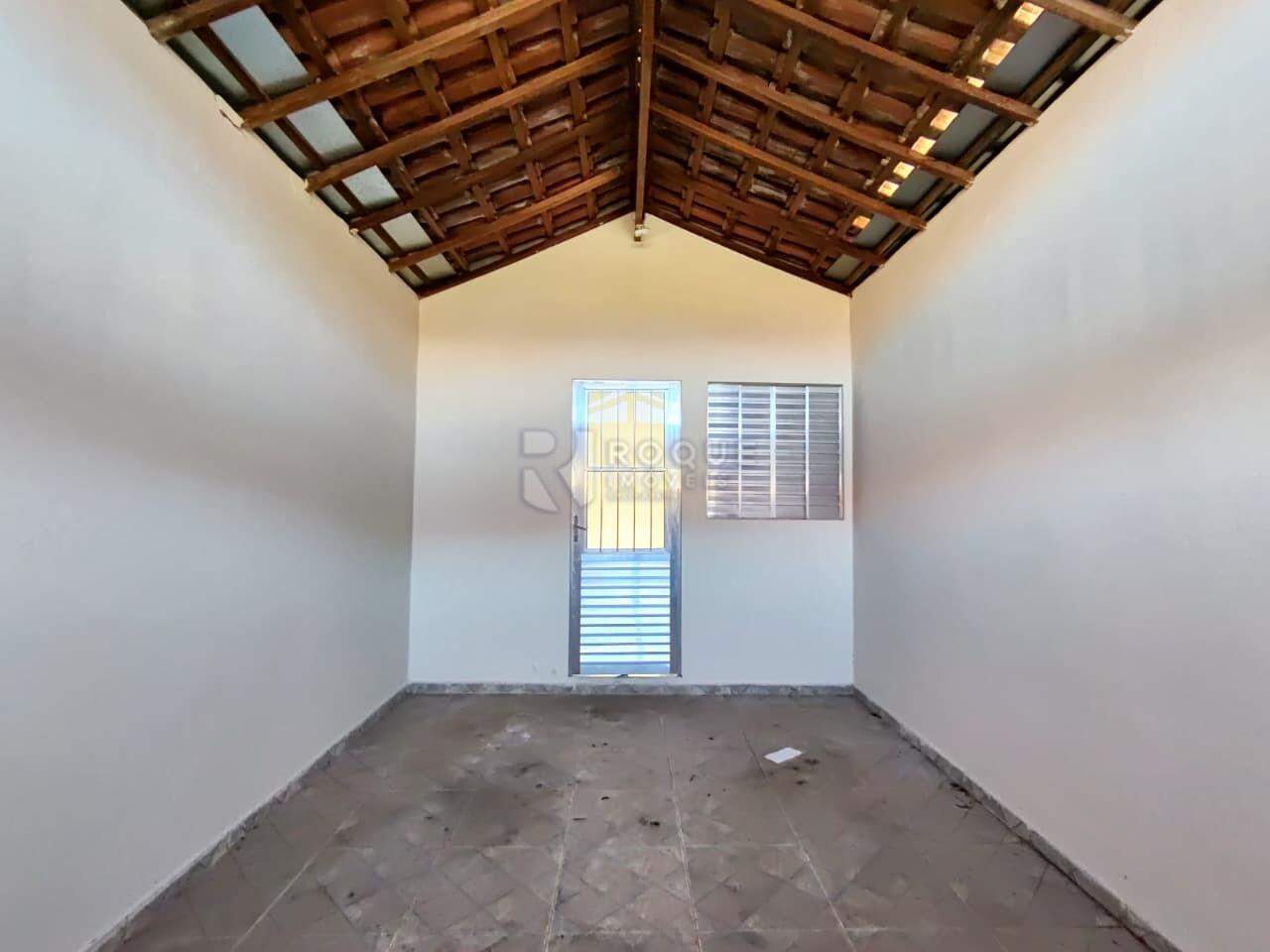 Casa Residencial à venda no bairro Parque Residencial Aeroporto: Garagem