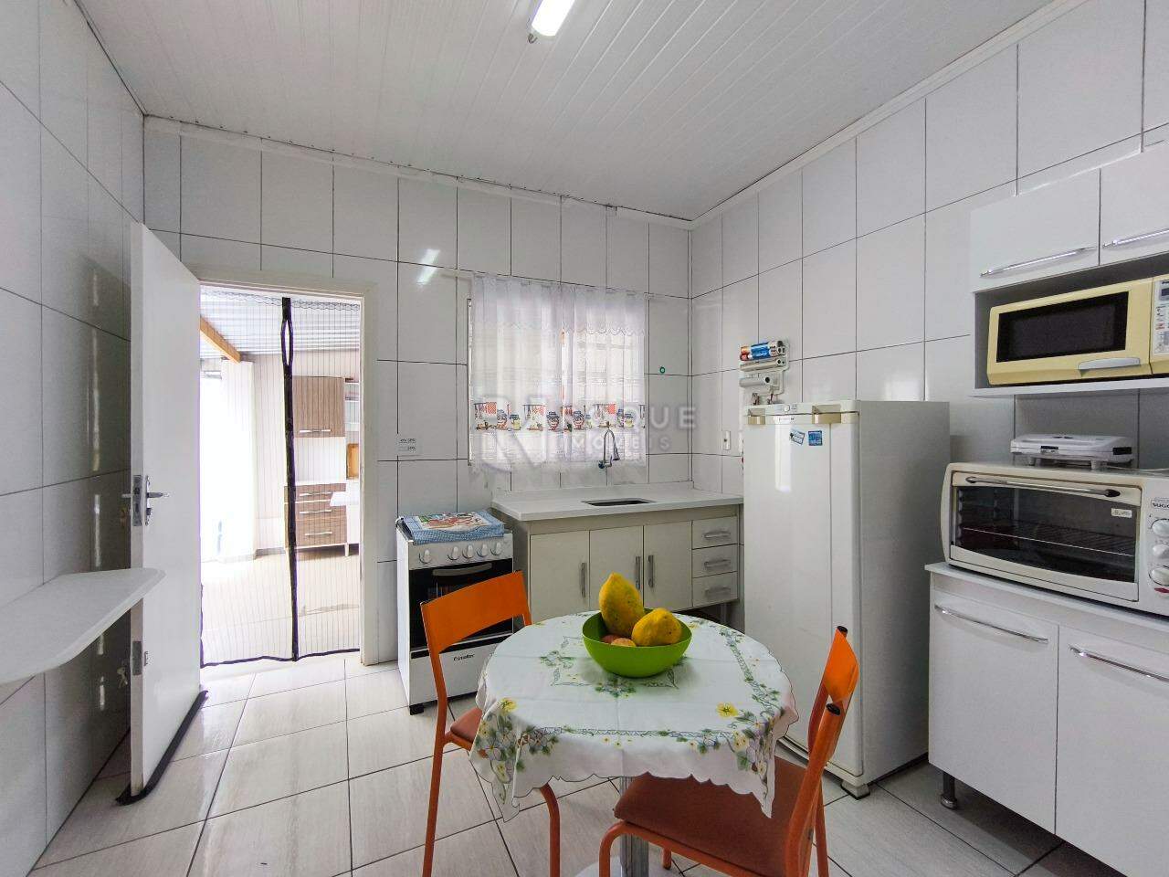Casa Residencial à venda no bairro Vila Claudia: COZINHA