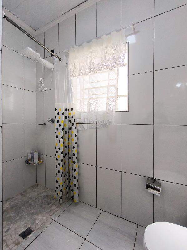 Casa Residencial à venda no bairro Vila Claudia: BANHEIRO SOCIAL