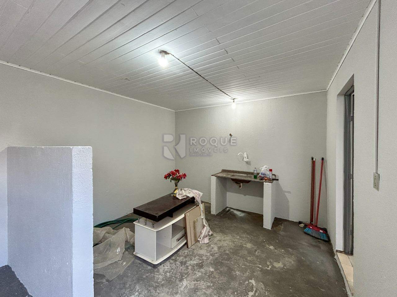 Casa Residencial para aluguel no bairro Parque Residencial Anavec: Área de serviço 