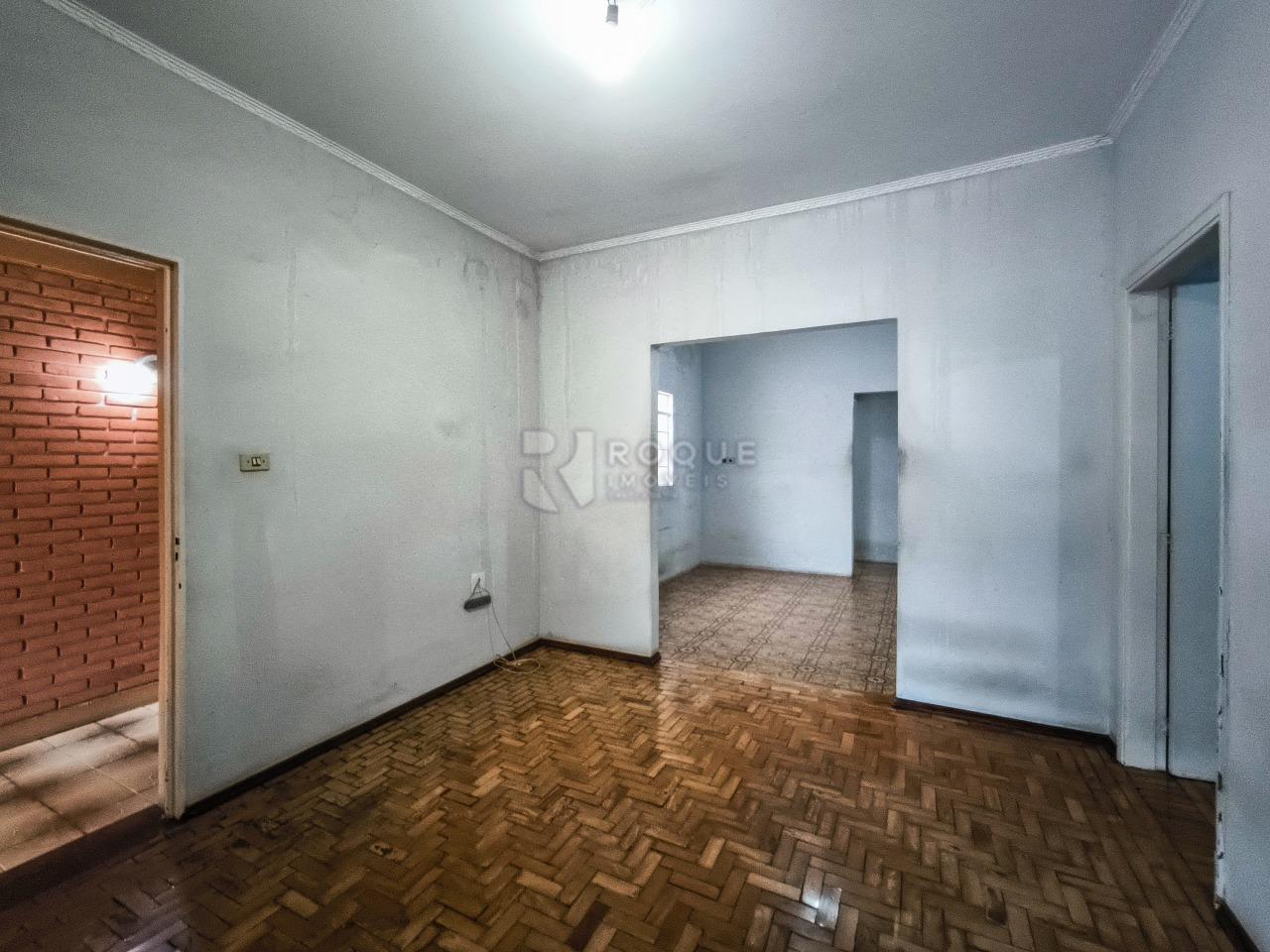 Casa com salão à venda no bairro Parque Real: SALA DE ESTAR